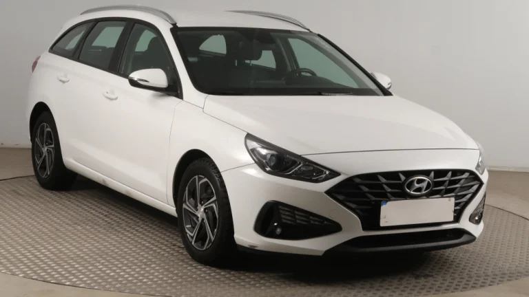 Hyundai i30, 2023