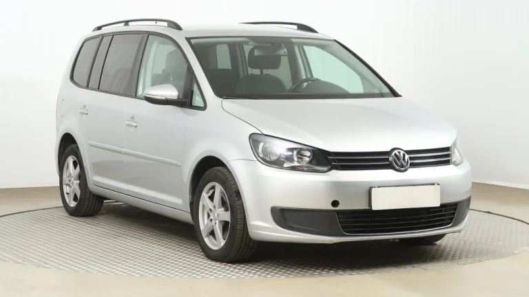 Volkswagen Touran, 2013