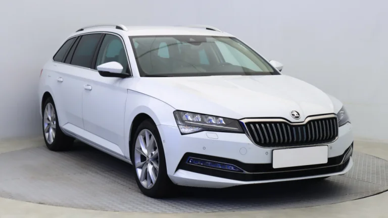 Škoda Superb, 2020