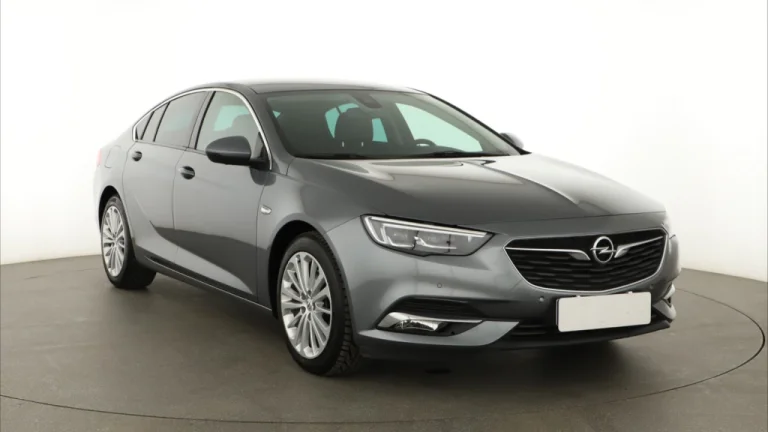 Opel Insignia, 2020