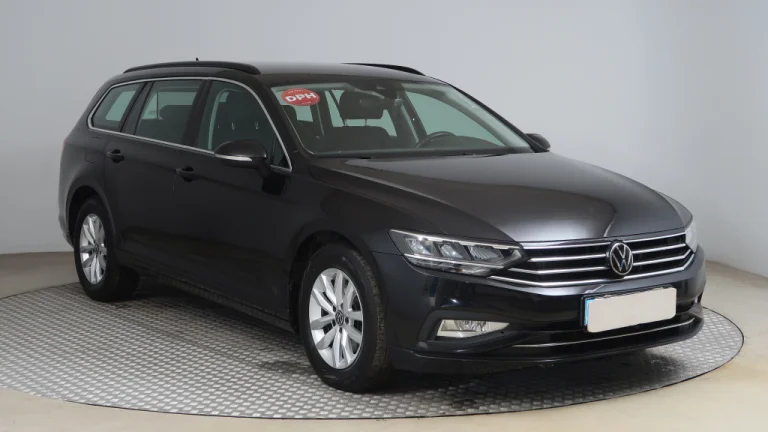 Volkswagen Passat, 2021