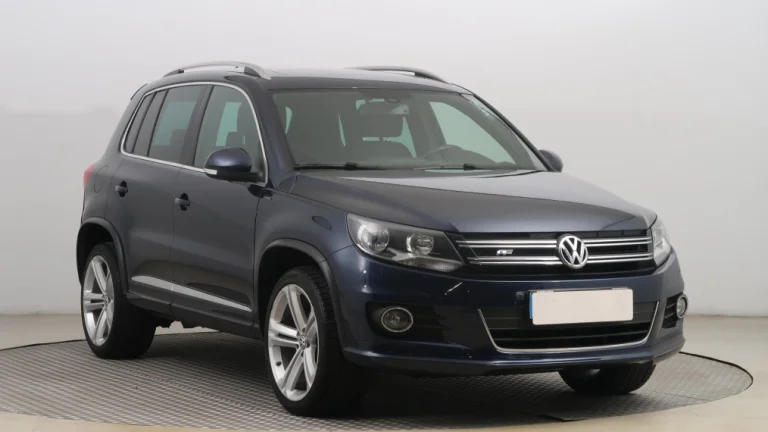 Volkswagen Tiguan, 2015