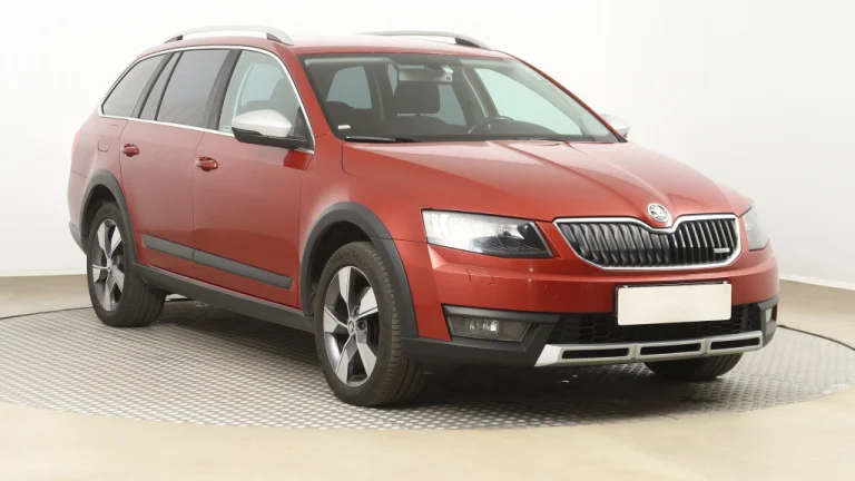 Škoda Octavia Scout, 2015