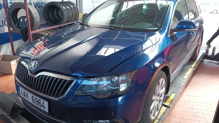 Škoda Superb, 2014
