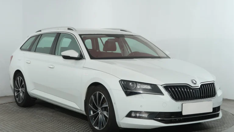 Škoda Superb, 2016
