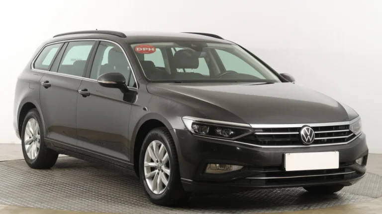 Volkswagen Passat, 2020
