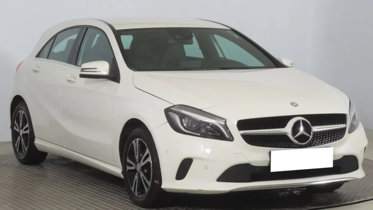 Mercedes-Benz A 180d, 2015