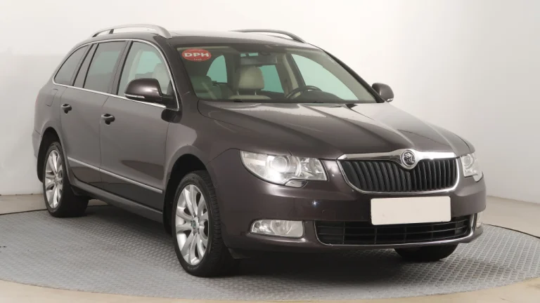 Škoda Superb, 2010