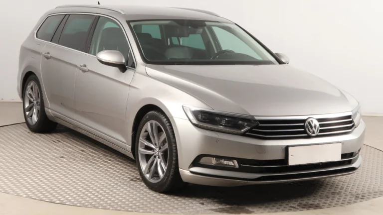 Volkswagen Passat, 2015