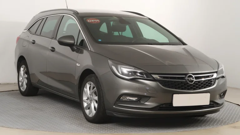 Opel Astra, 2019