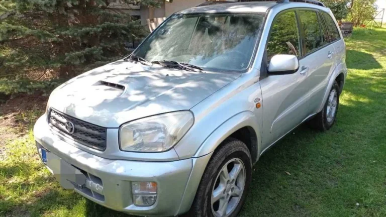 Toyota RAV4, 2002