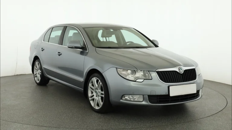 Škoda Superb, 2012