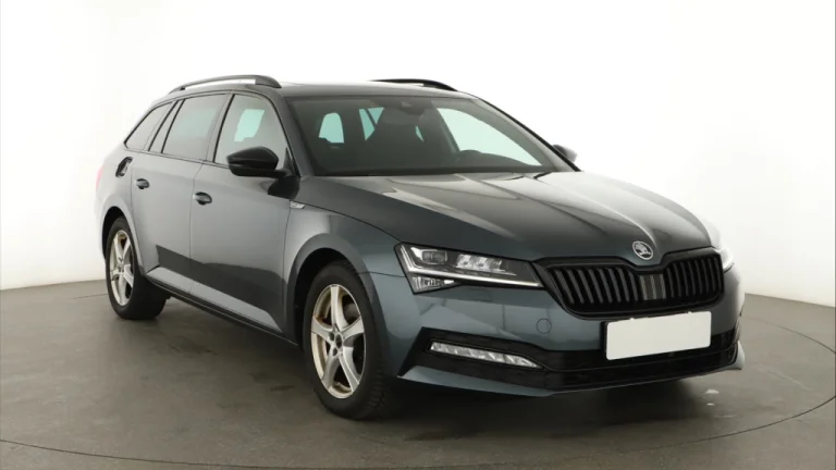 Škoda Superb, 2021