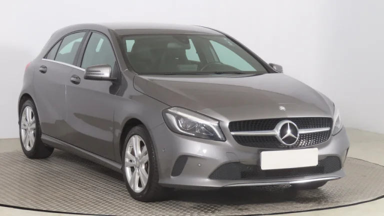 Mercedes-Benz A 180, 2015