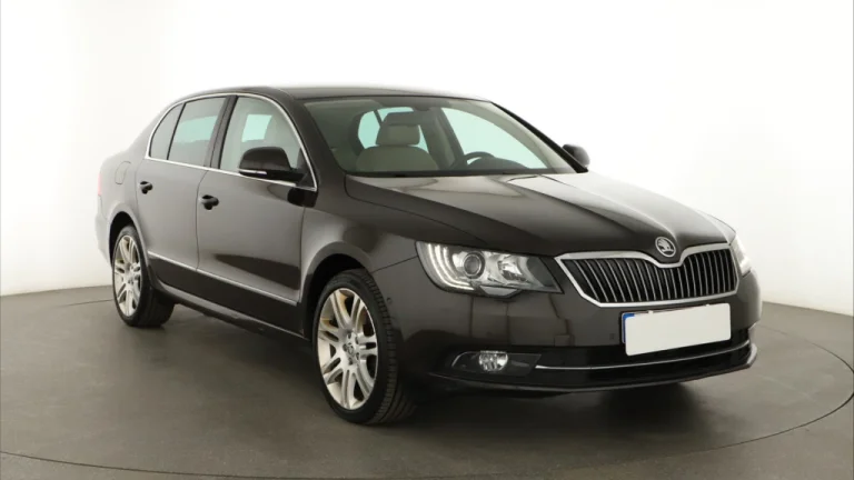 Škoda Superb, 2015