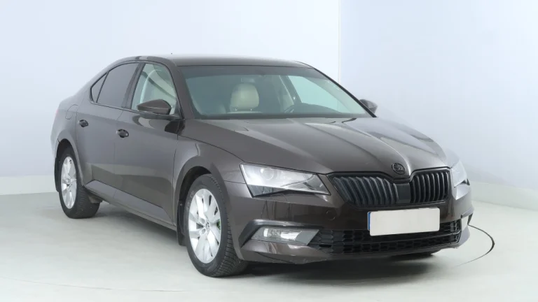 Škoda Superb, 2016