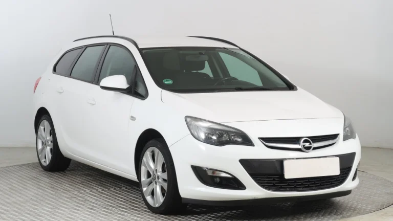 Opel Astra, 2015