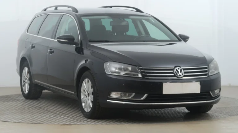 Volkswagen Passat, 2011