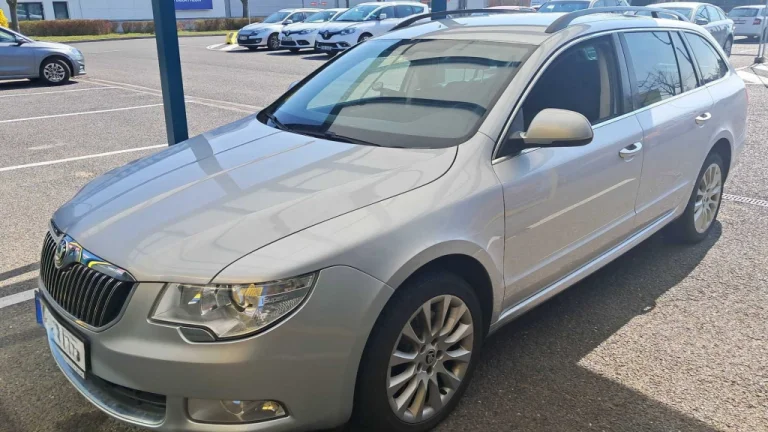 Škoda Superb, 2013