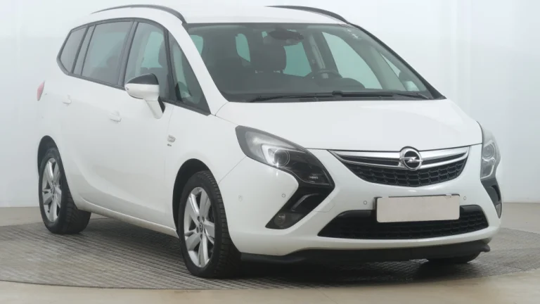 Opel Zafira Tourer, 2016