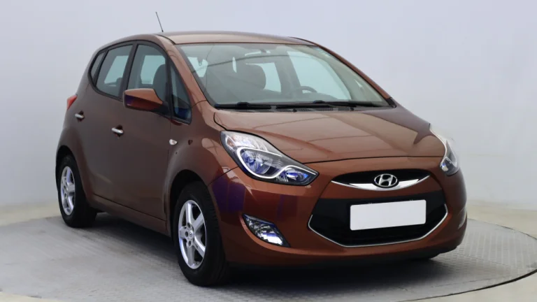Hyundai ix20, 2012