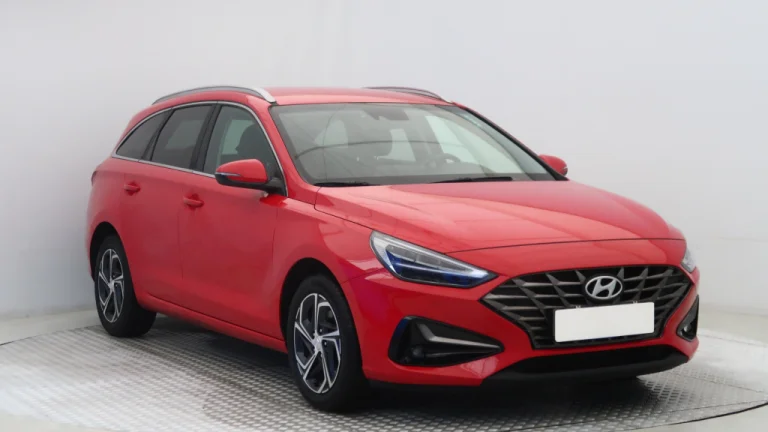 Hyundai i30, 2022