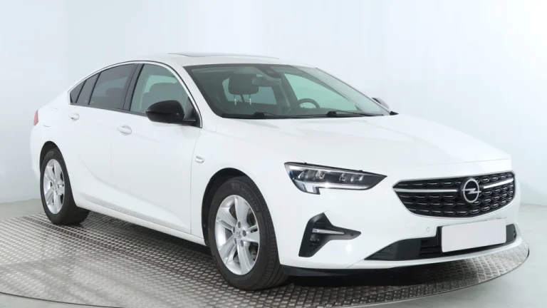 Opel Insignia, 2022