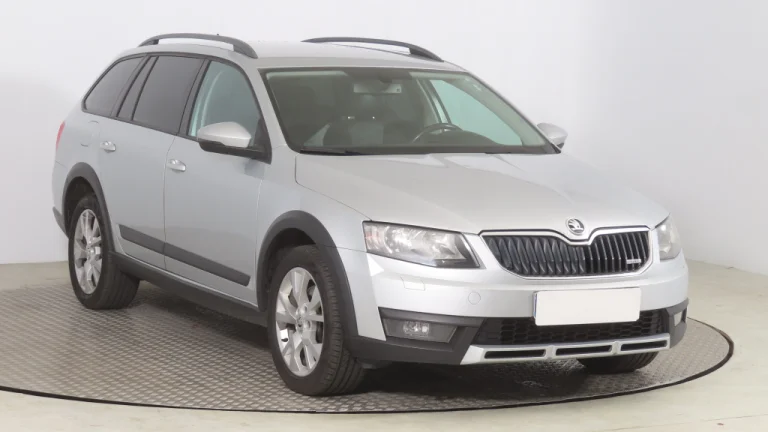 Škoda Octavia Scout, 2014