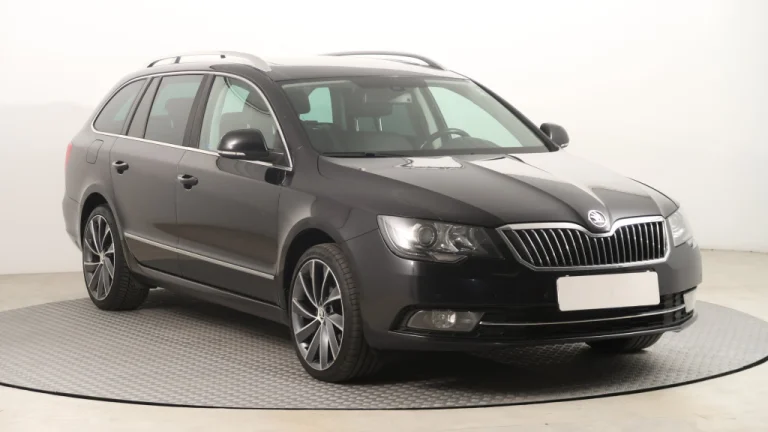 Škoda Superb, 2013