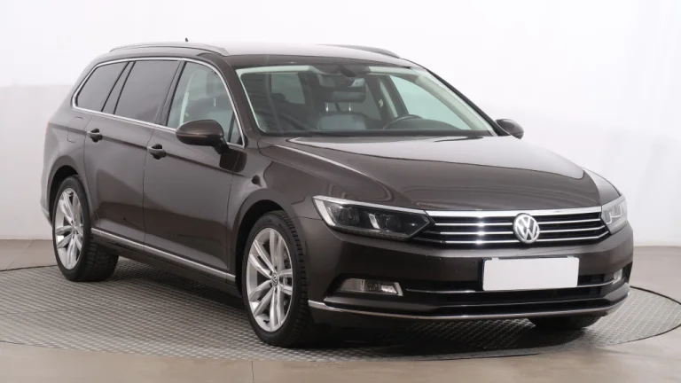 Volkswagen Passat, 2015