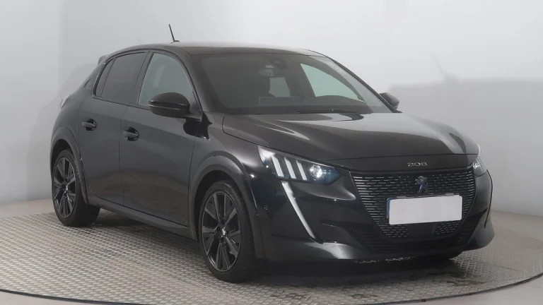 Peugeot 208, 2021