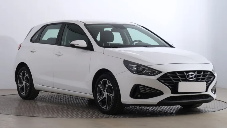 Hyundai i30, 2021
