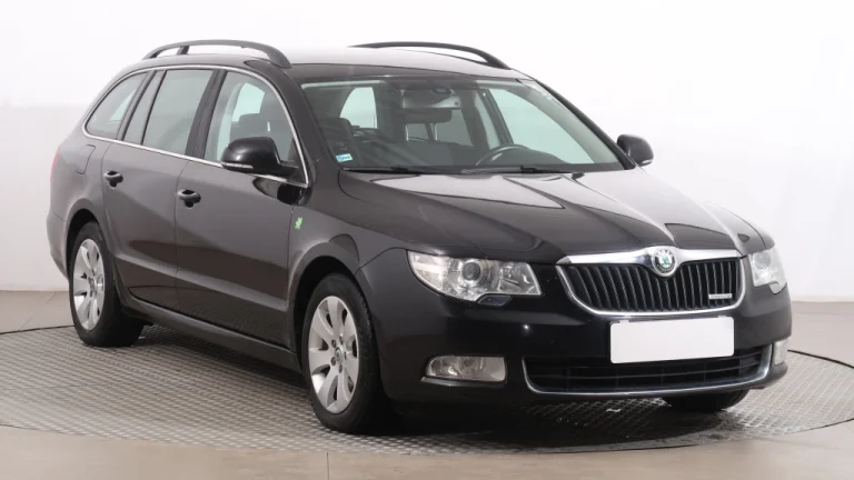 Škoda Superb, 2012