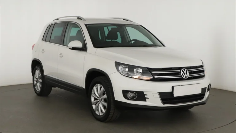 Volkswagen Tiguan, 2012