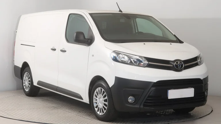 Toyota Proace, 2021