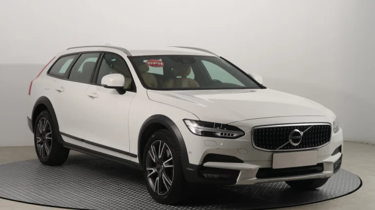 Volvo V90 Cross Country, 2017