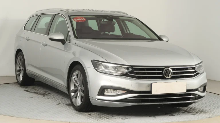 Volkswagen Passat, 2020
