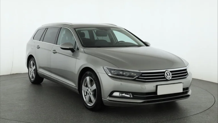 Volkswagen Passat, 2015