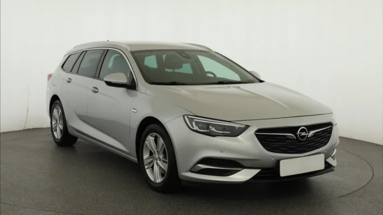 Opel Insignia, 2020