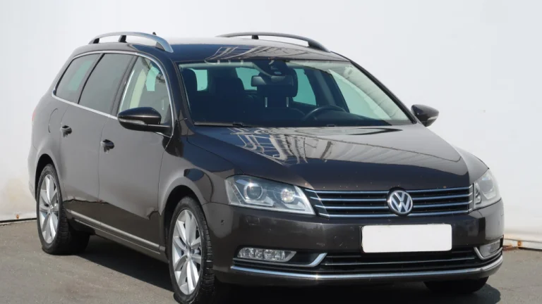 Volkswagen Passat, 2012