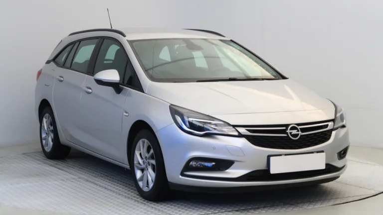 Opel Astra, 2019