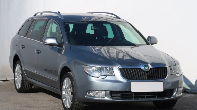 Škoda Superb, 2010