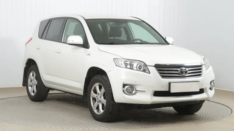 Toyota RAV4, 2010
