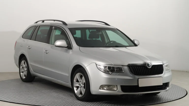 Škoda Superb, 2012