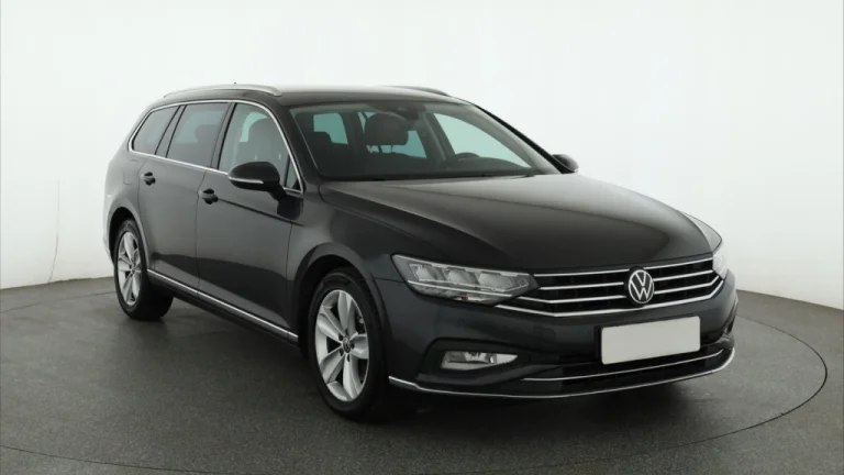 Volkswagen Passat, 2021