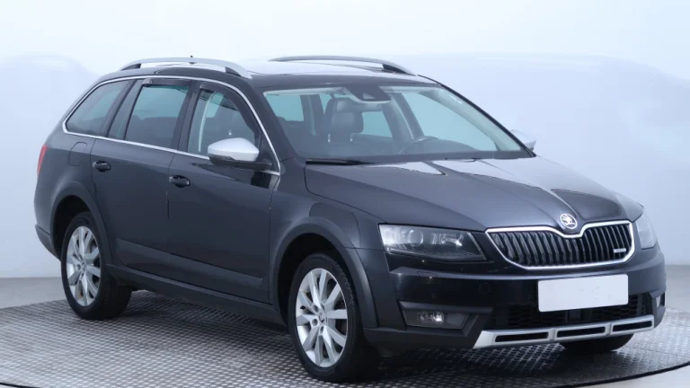 Škoda Octavia Scout, 2015