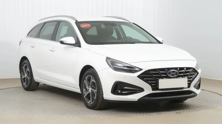 Hyundai i30, 2021
