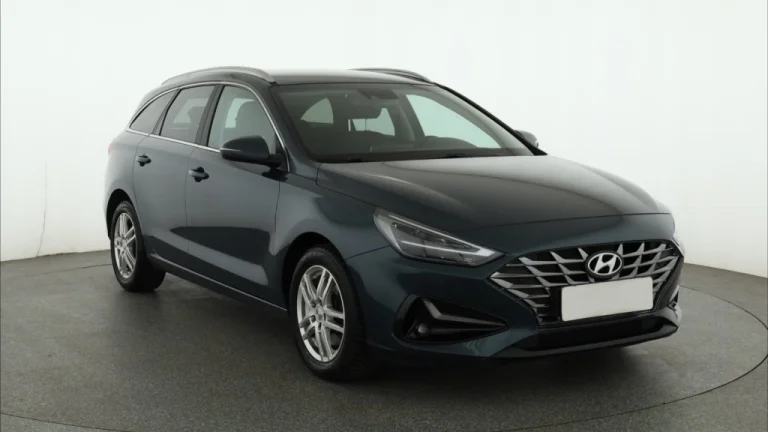 Hyundai i30, 2022