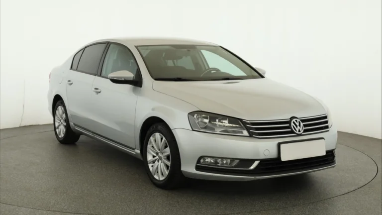 Volkswagen Passat, 2013