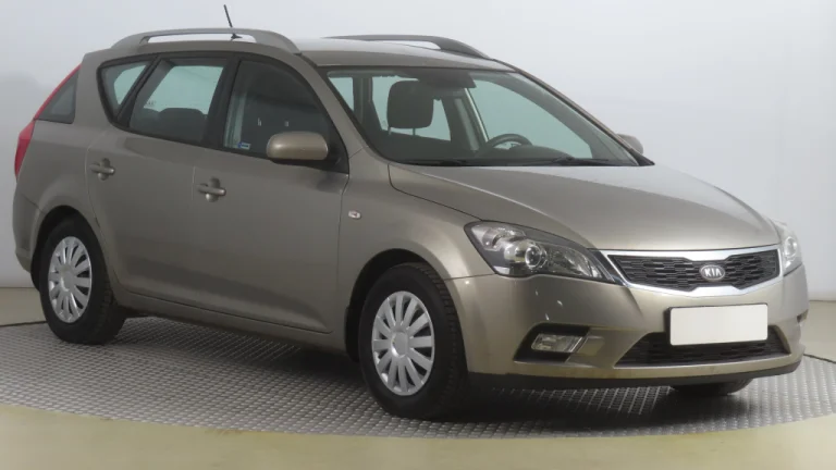 Kia Ceed, 2011